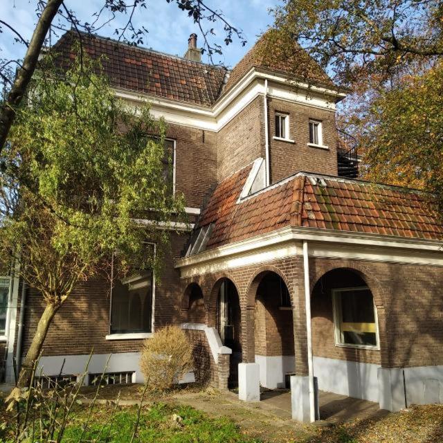 Villa Benvenuto Дирен Екстериор снимка